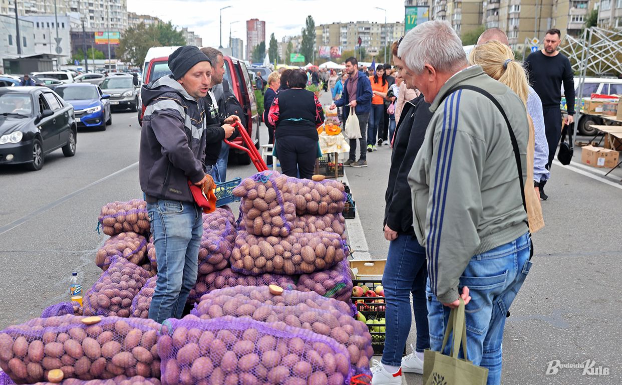 На одному з київських ярмарків. Фото: Борис Корпусенко