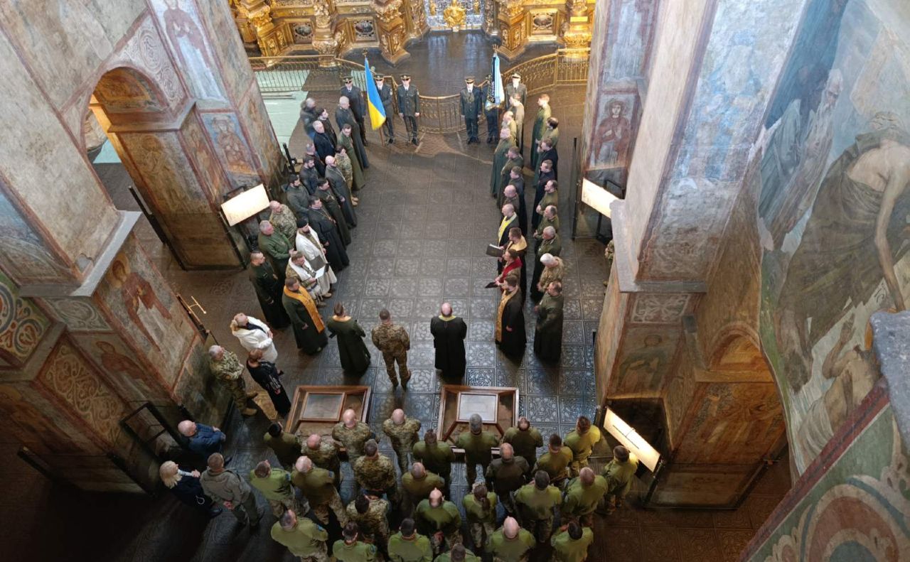 Спільна молитва за Україну. Фото: Національний заповідник «Софія Київська»