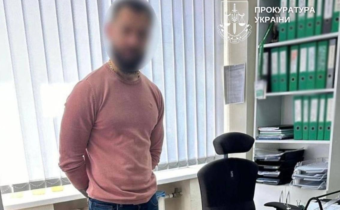 Фото з обшуку сервісного центру МВС. Фото: Телеграм-канал Київської міської прокуратури