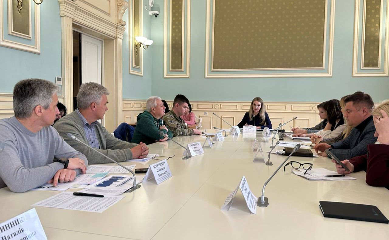 Під час обговорення нагальних ремонтів на тротуарах. Фото: пресслужба Київради