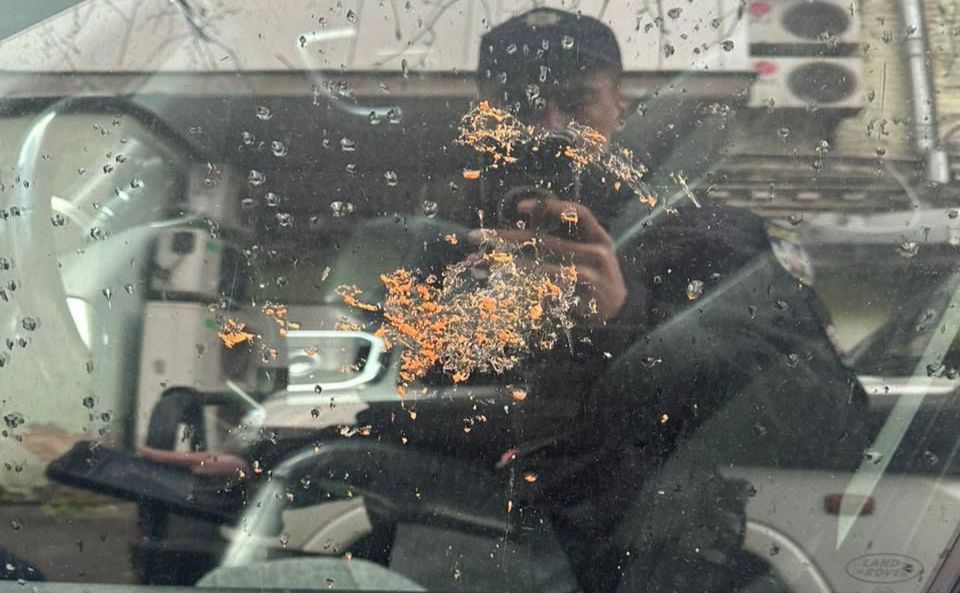 Поліція документує злочин. Фото: поліція Києва
