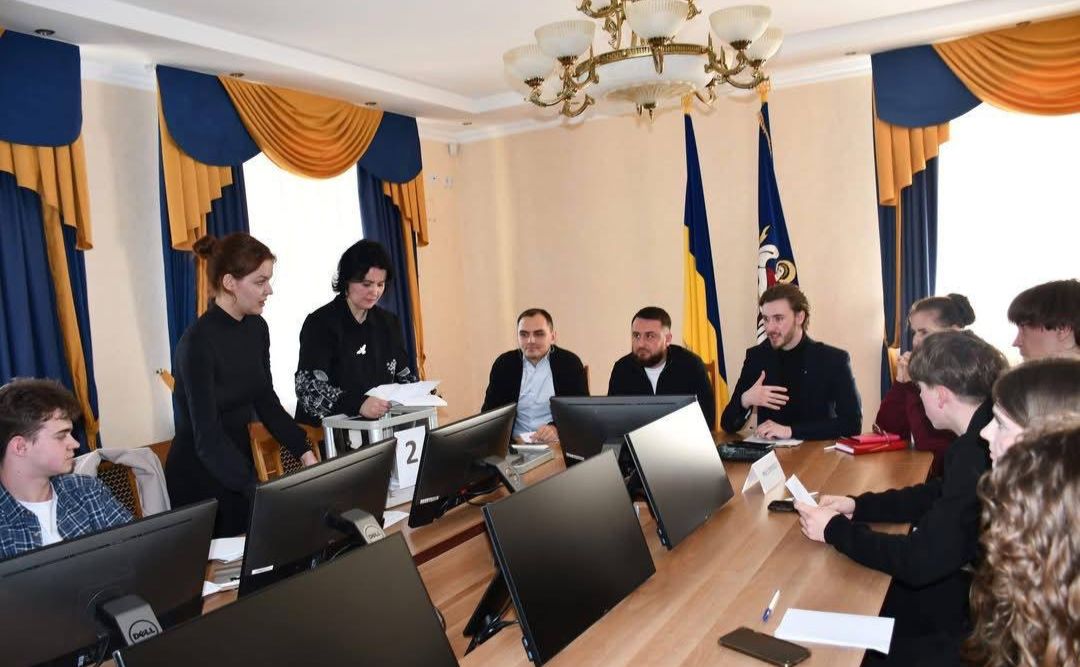 Молодіжна рада в Дніпровському районі Києва