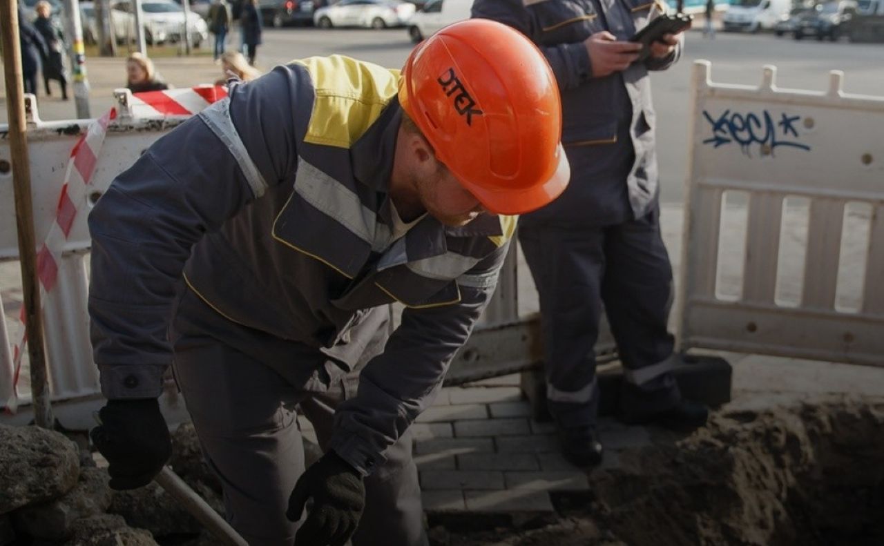 У Києві оновлюють енергомережі. Фото: ДТЕК