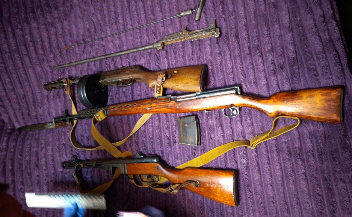 Зброю часів Другої світової війни вилучили. Фото: Нацполіція