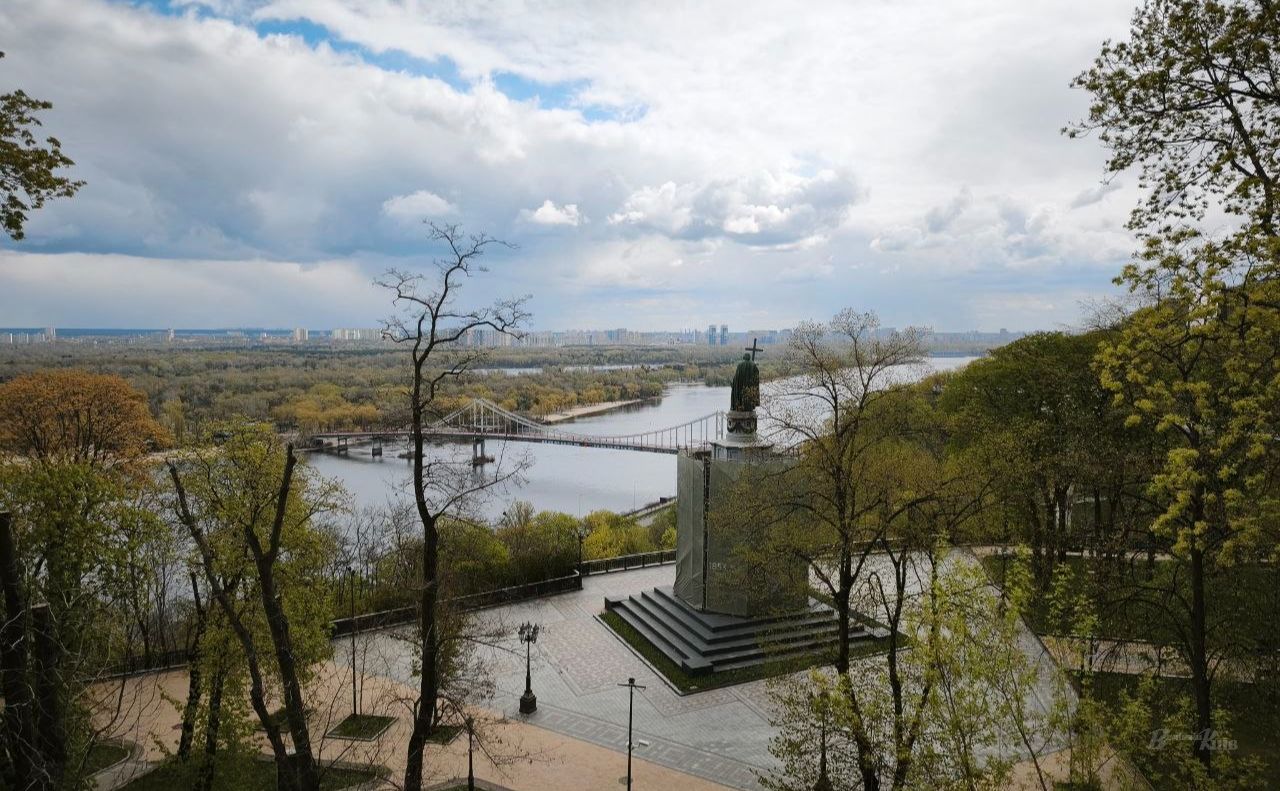 Травень-2026 у Києві. Фото: Ігор Осипчук