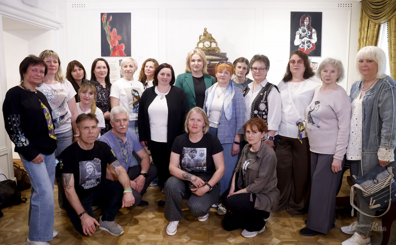 На відкритті експозиції «Палітра пам’яті». Фото: Борис Корпусенко