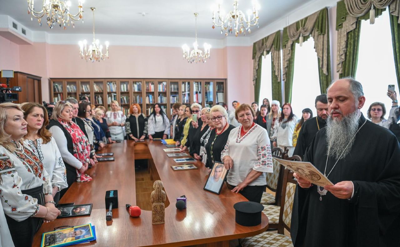 Митрополит Епіфаній прочитав молитву за звільнення полонених. Фото організаторів