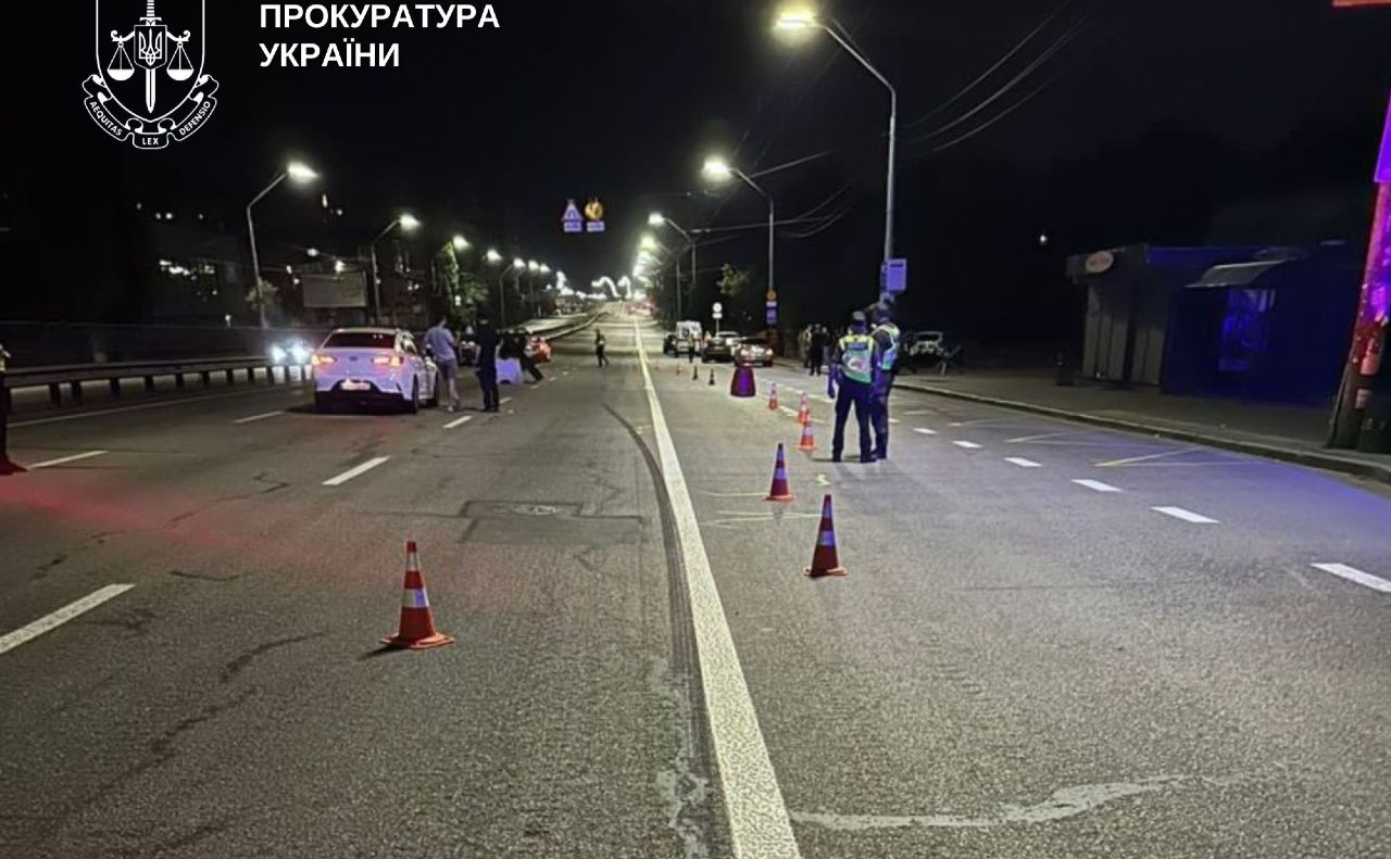 Смертельна ДТП сталася у Святошинському районі. Фото: Київська міська прокуратура