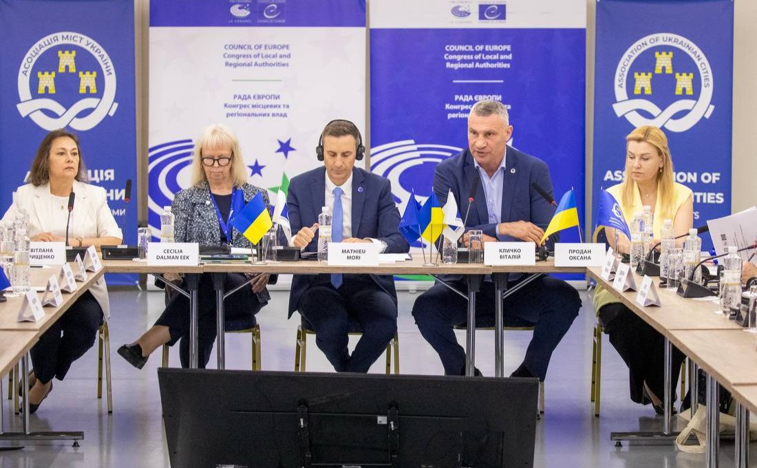 Учасники «Платформи діалогу». Фото з телеграм-каналу Віталія Кличка