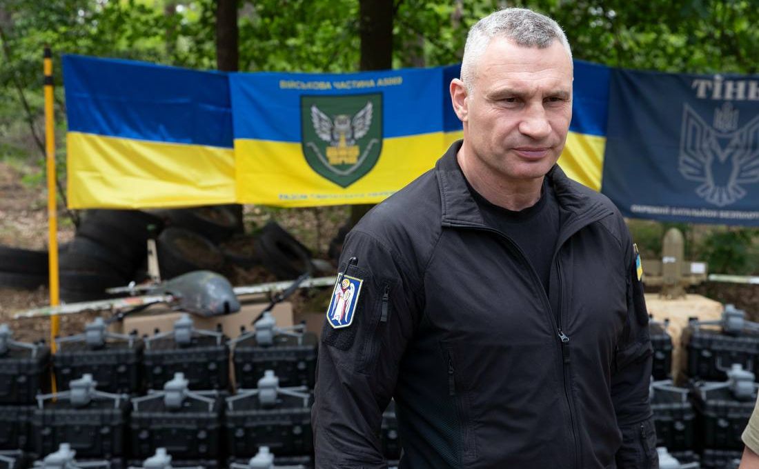 Бійцям передали понад 1,6 тисячі БпЛА. Фото: Віталій Кличко в Телеграм