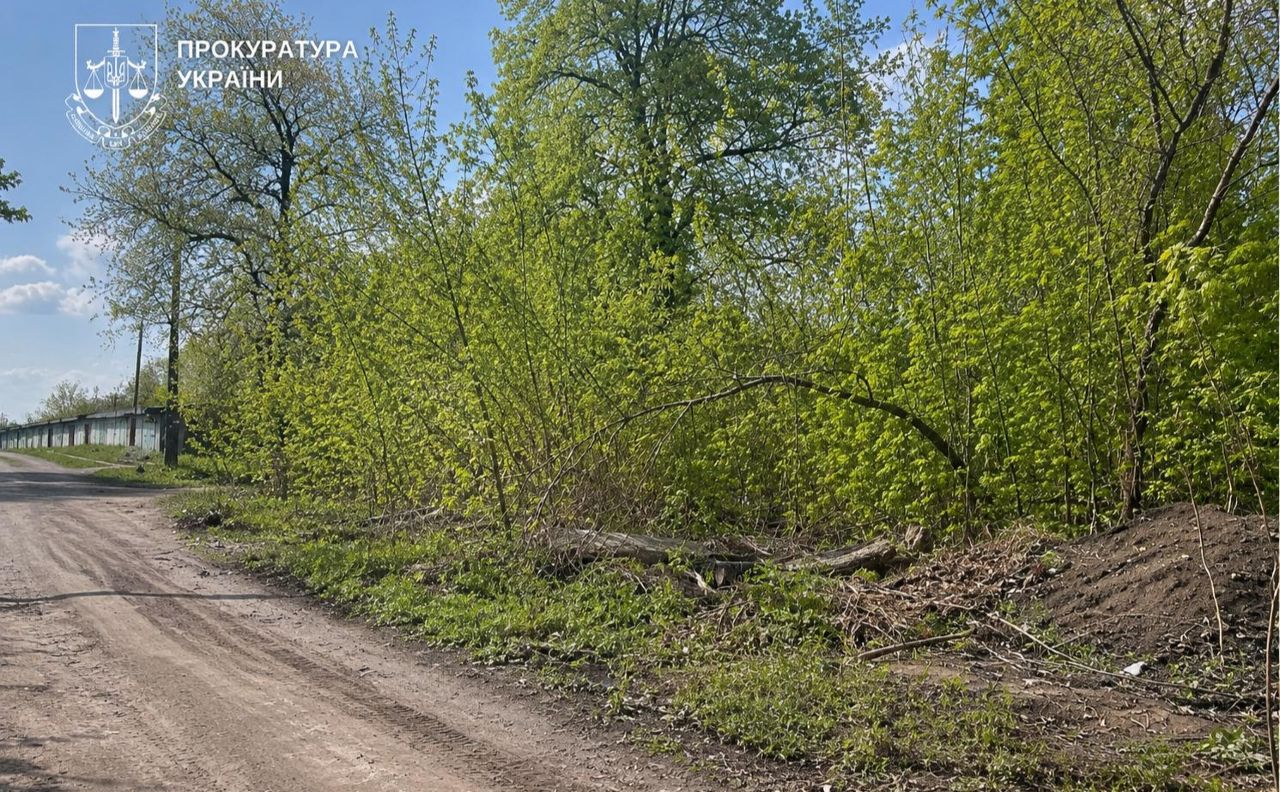 Ділянку не дали забудувати. Фото: прокуратура Києва