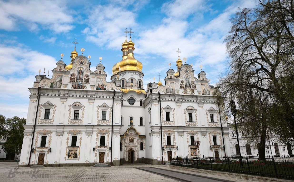 У Києво-Печерському заповіднику. Фото: «Вечірній Київ»