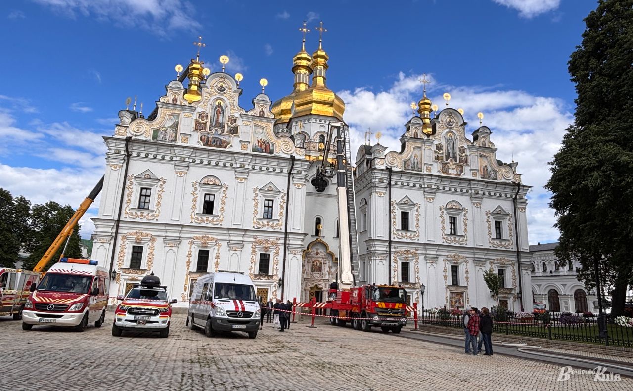 Києво-Печерська лавра після атаки. Фото «Вечірній Київ»