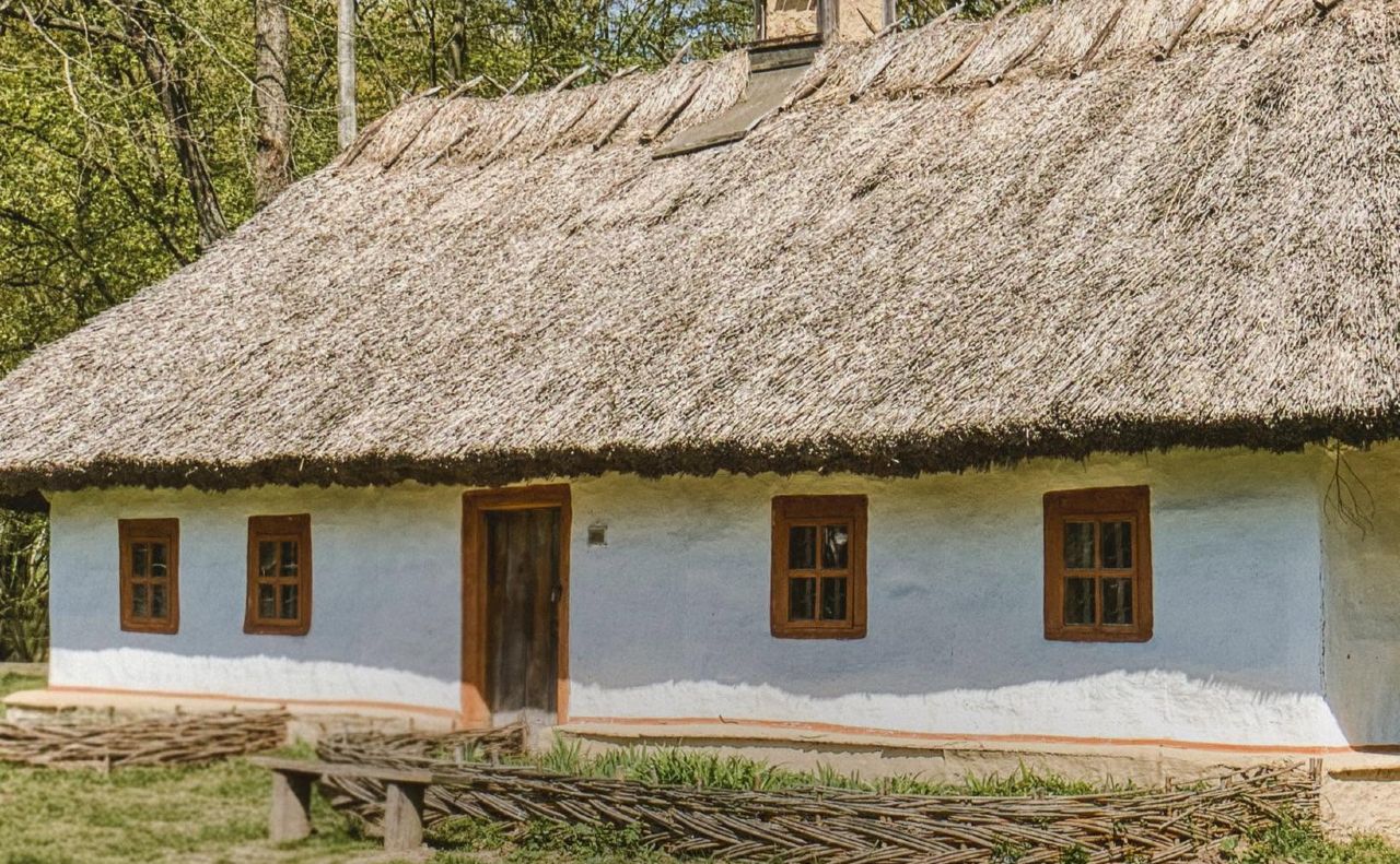 Сільська управа. Фото: Музей просто неба