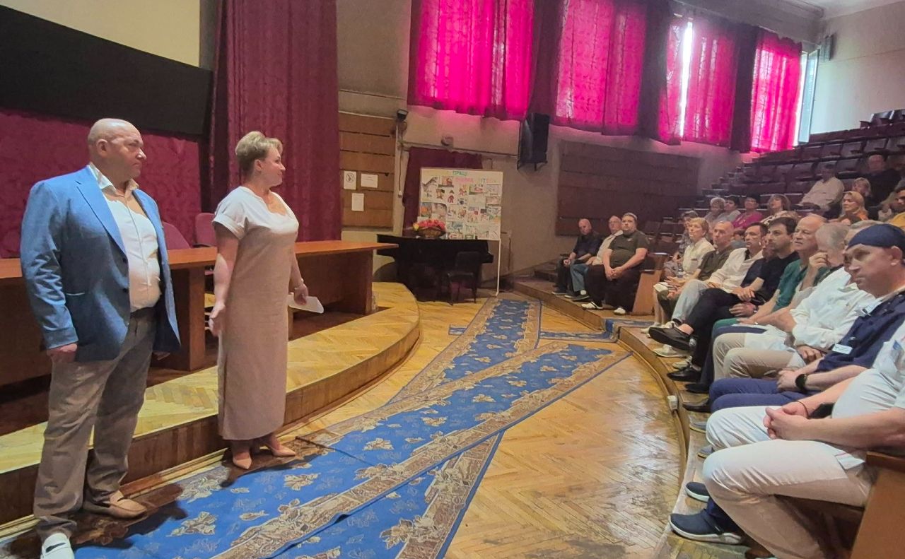 В.о. директора лікарні став професор Микола Анкін. Фото: Департамент охорони здоров’я КМДА