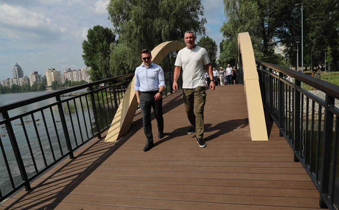 Відкриття Вільнюський скверу та містка. Фото: пресслужба мера
