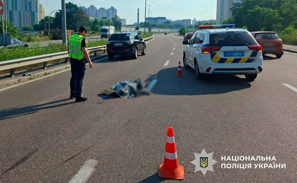 На місці працюють правоохоронці. Фото: поліція Києва