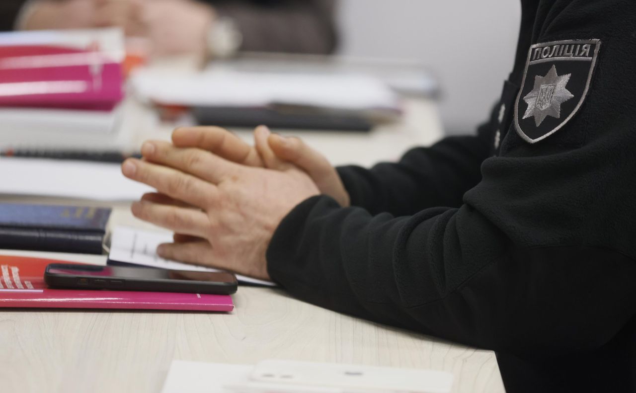 Поліцейські повідомили про підозру одному з пройдисвітів. Фото ілюстративне: Борис Корпусенко