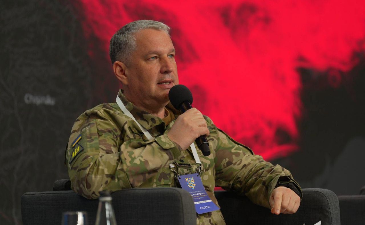 Фото: Полковник Павло Єлізаров у Фейсбук