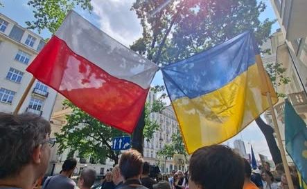 На мітингу на підтримку України. Фото: фейсбук Slawa TV