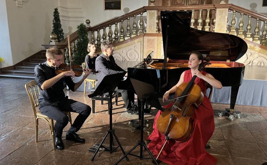 Lyatoshynsky Trio під час виступу. Фото: Юлія Островерхова