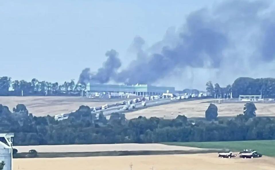 В районі підприємства фіксують пожежі. Ілюстративне фото з відкритих джерел