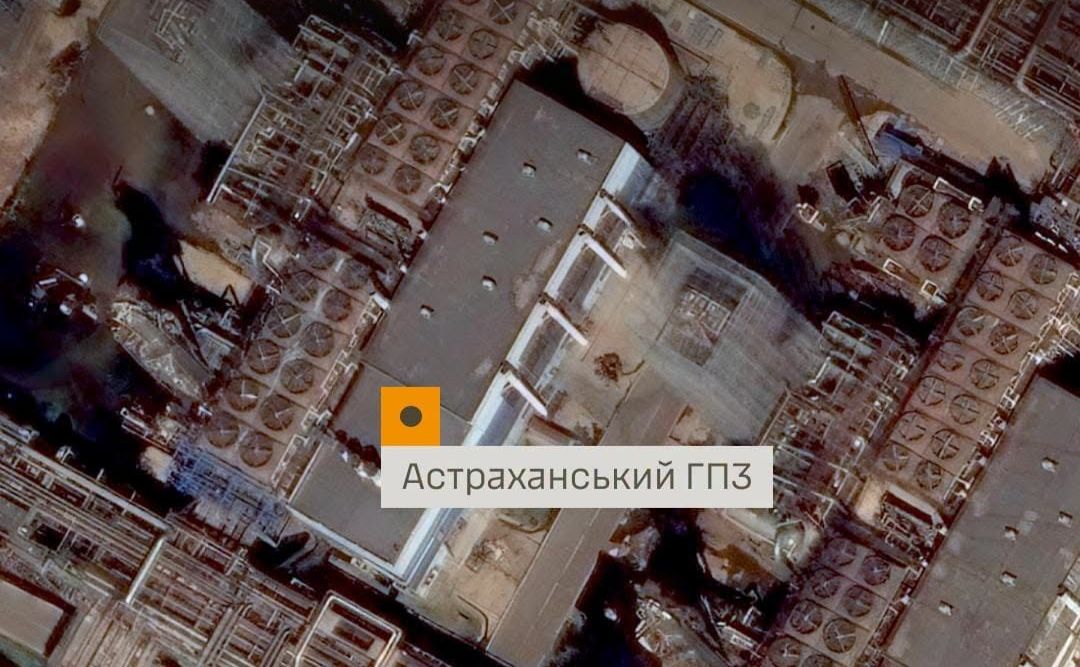 Пошкоджені дві установки сепарації газу. Фото: Генштаб