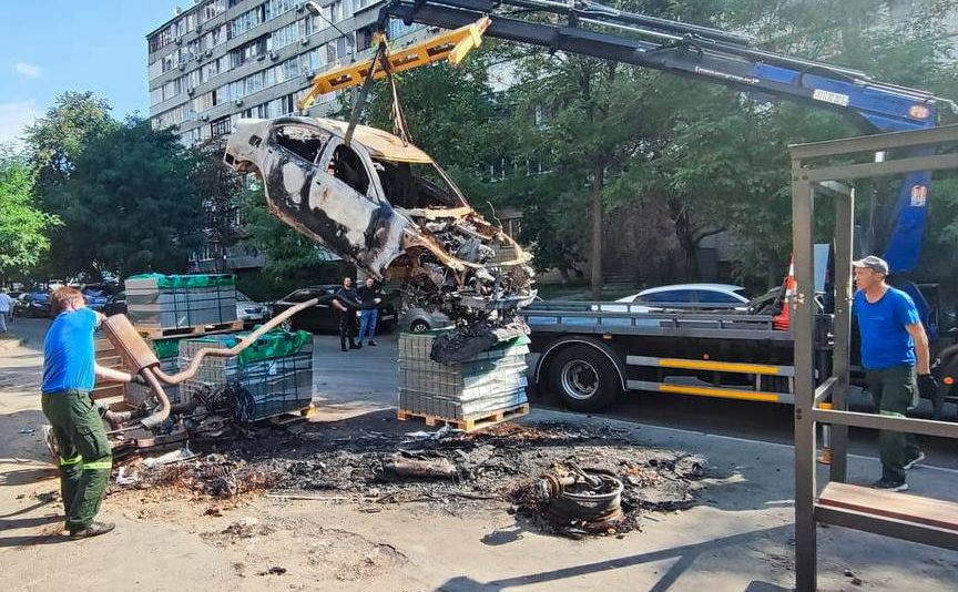 Робота комунальних служб у Шевченківському районі Києва. Фото: Шевченківська РДА