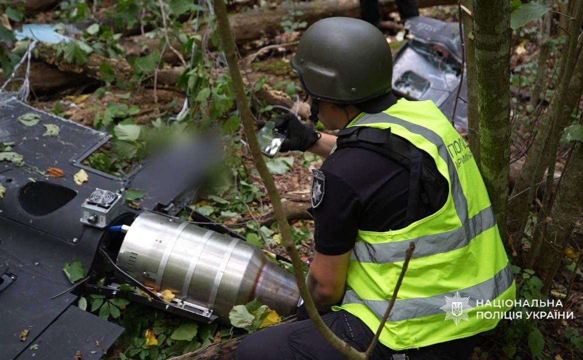 Російська «Герань-4» у Голосіївському районі. Фото: Поліція Києва