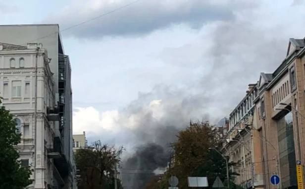 Наслідки російської атаки по будівлі СБУ. Фото: Українська правда