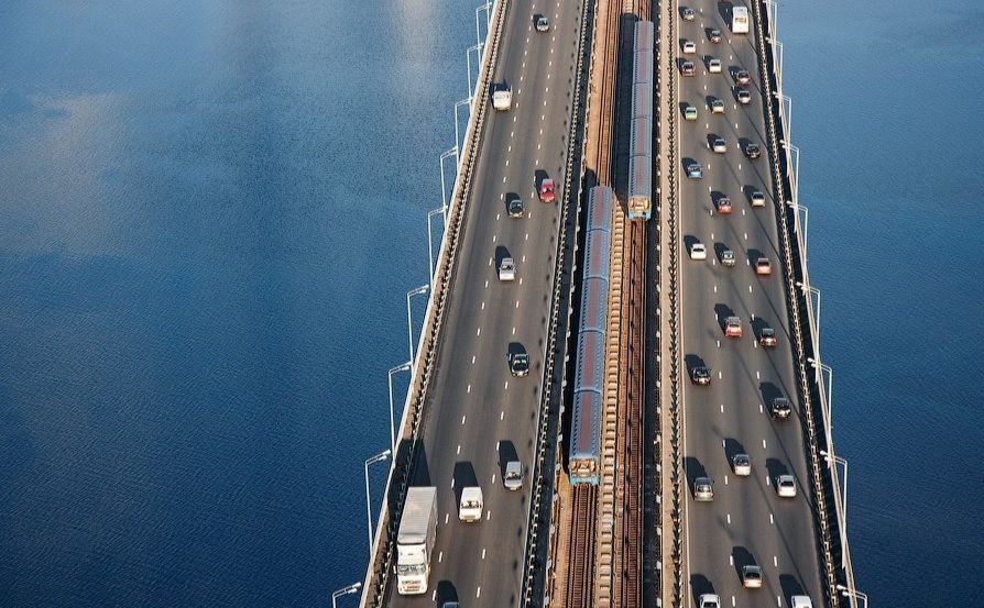 Відкрита ділянка метро на Південному мості. Фото з відкритих джерел