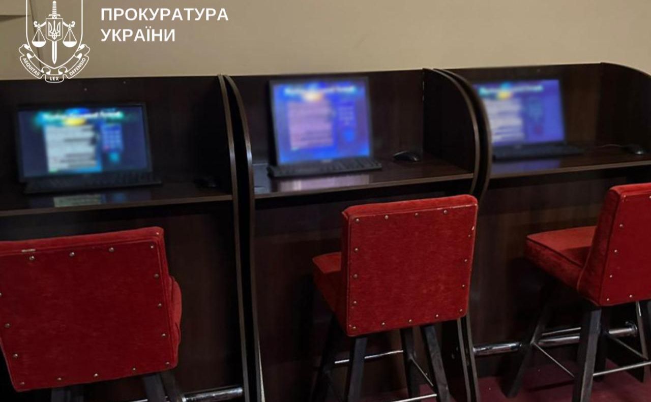 Денний прибуток такого бізнесу — близько 500 тисяч гривень за день. Фото: Прокуратура України