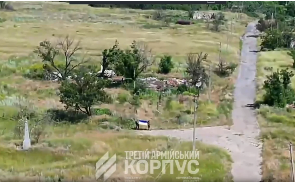Звільнене село Середнє. Фото: Третій корпус