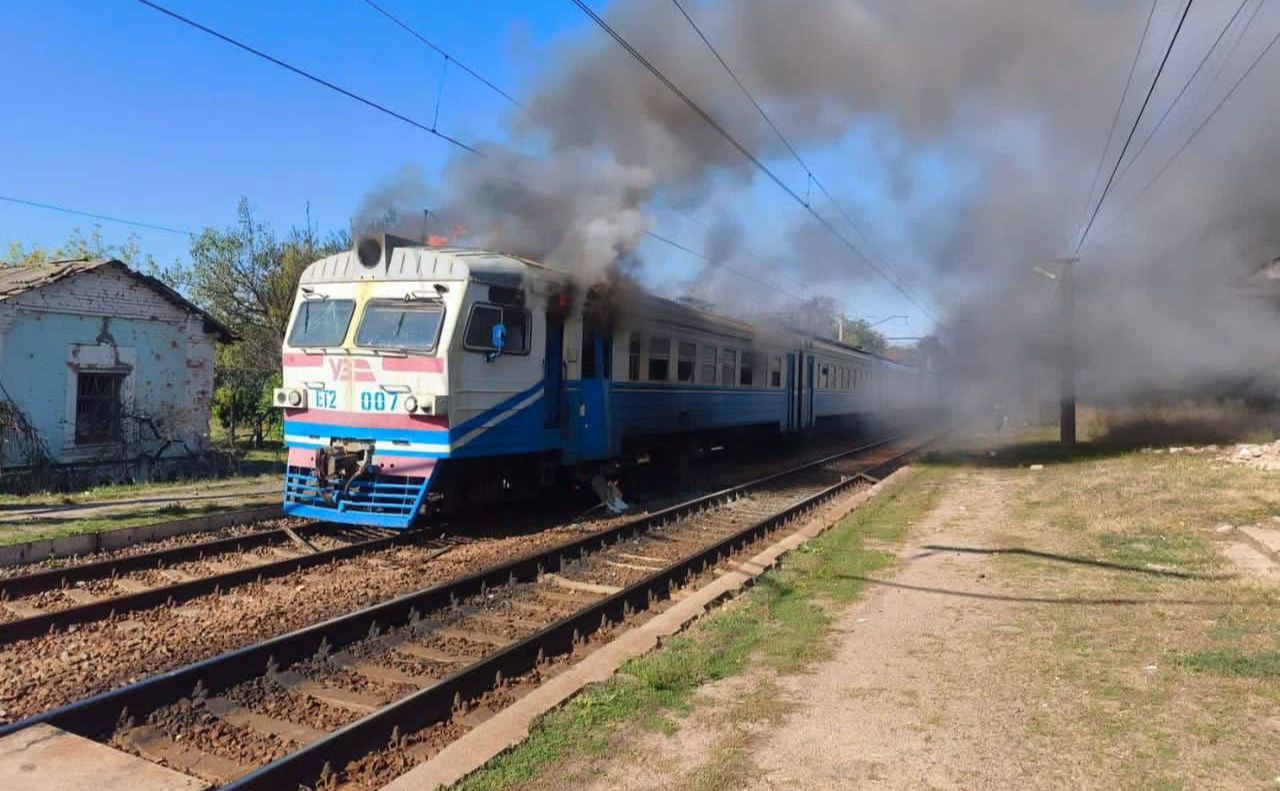 Поїзд був атакований дроном. Фото: Укрзалізниця