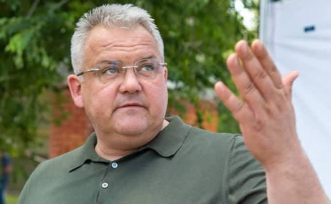 ЗСУ відправили російського ексчиновника прямісінько «на концерт до кобзона». Фото зі сторінки Дениса Казанського