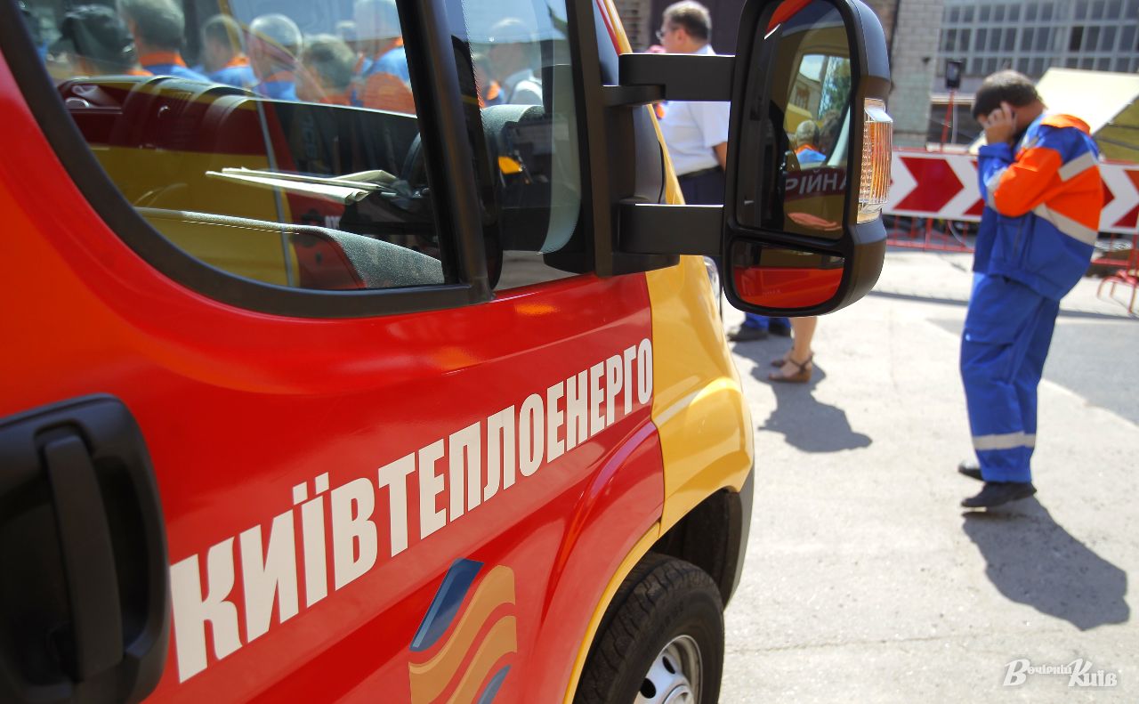 Енергетики та будівельники мають виконати роботу на Теремках. Фото ілюстративне: Борис Корпусенко