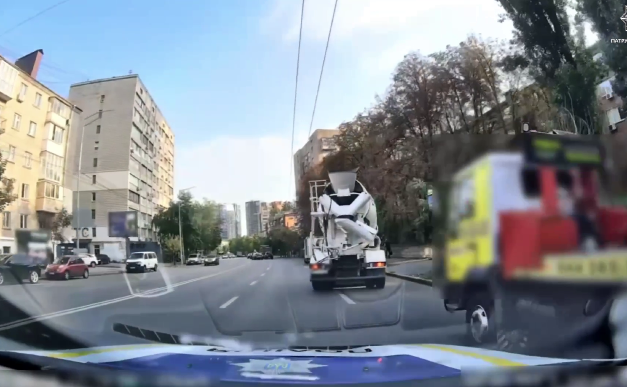 Скріншот з відео. ВІдео: Патрульна поліція Києва