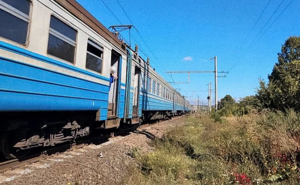 Підліток переходив колії у невстановленому місці. Фото: Нацполіція