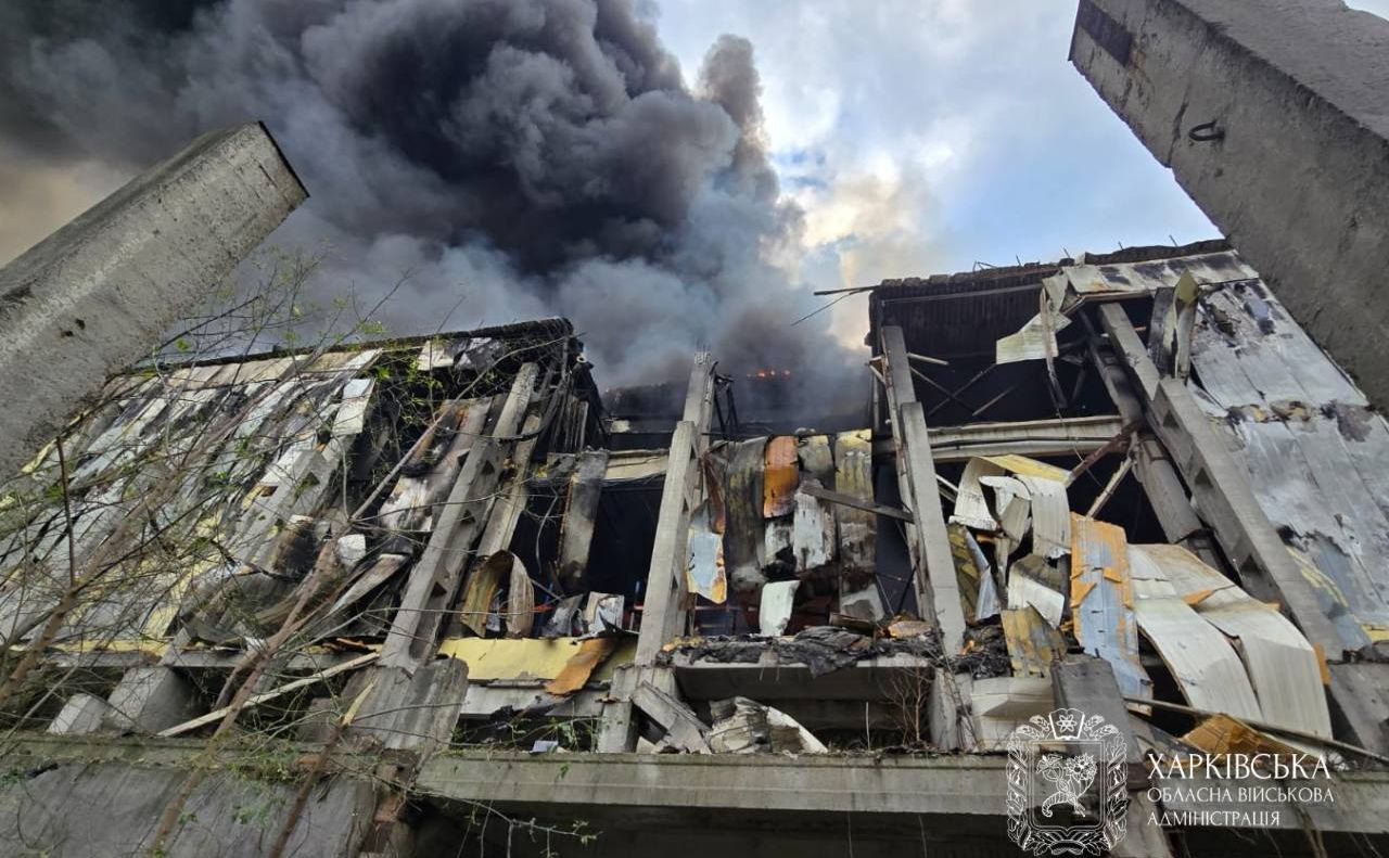Площа пожеж у Харкові — майже 15 тисяч «квадратів». Фото: ОВА