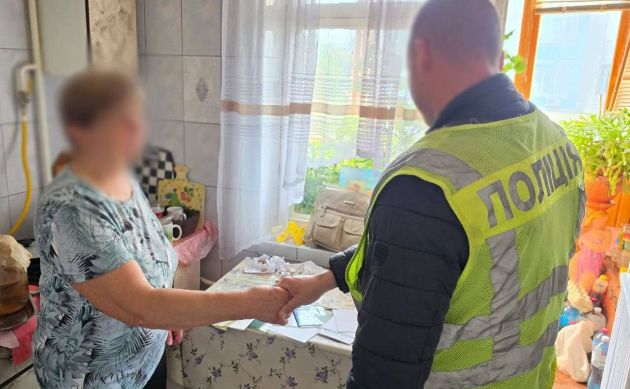 На щастя, поліцейським вдалося розшукати загублене. Фото: Нацполіція