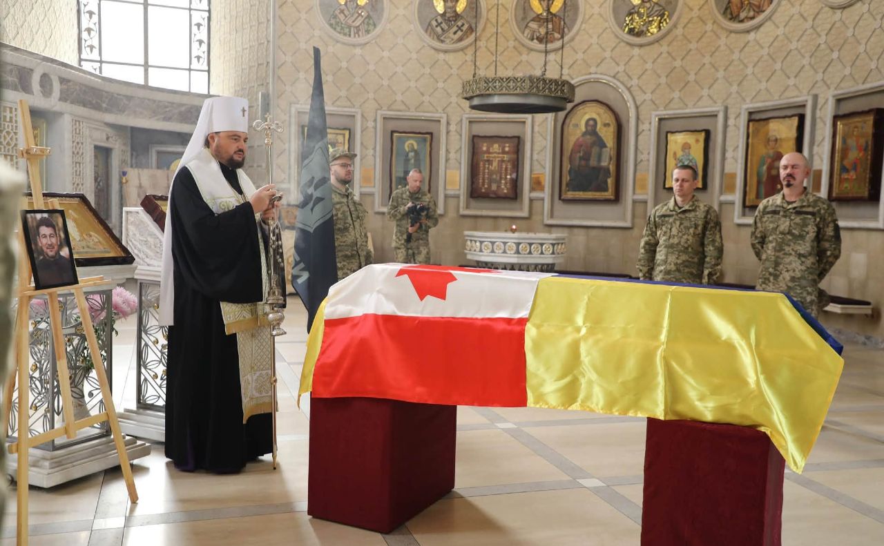 Відспівування Джессі Ноеля Буржуа у Спасо-Преображенському соборі міста Києва. Фото: Олександр Драбинко