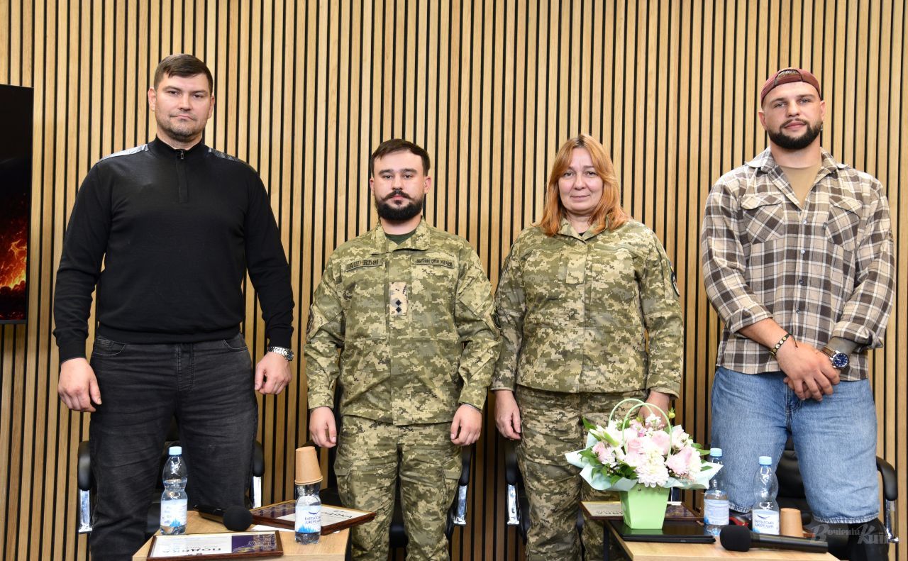 Досвідчені спікери у пресцентрі КИЇВІНФОРМУ. Фото: Віталіна Подтьолок