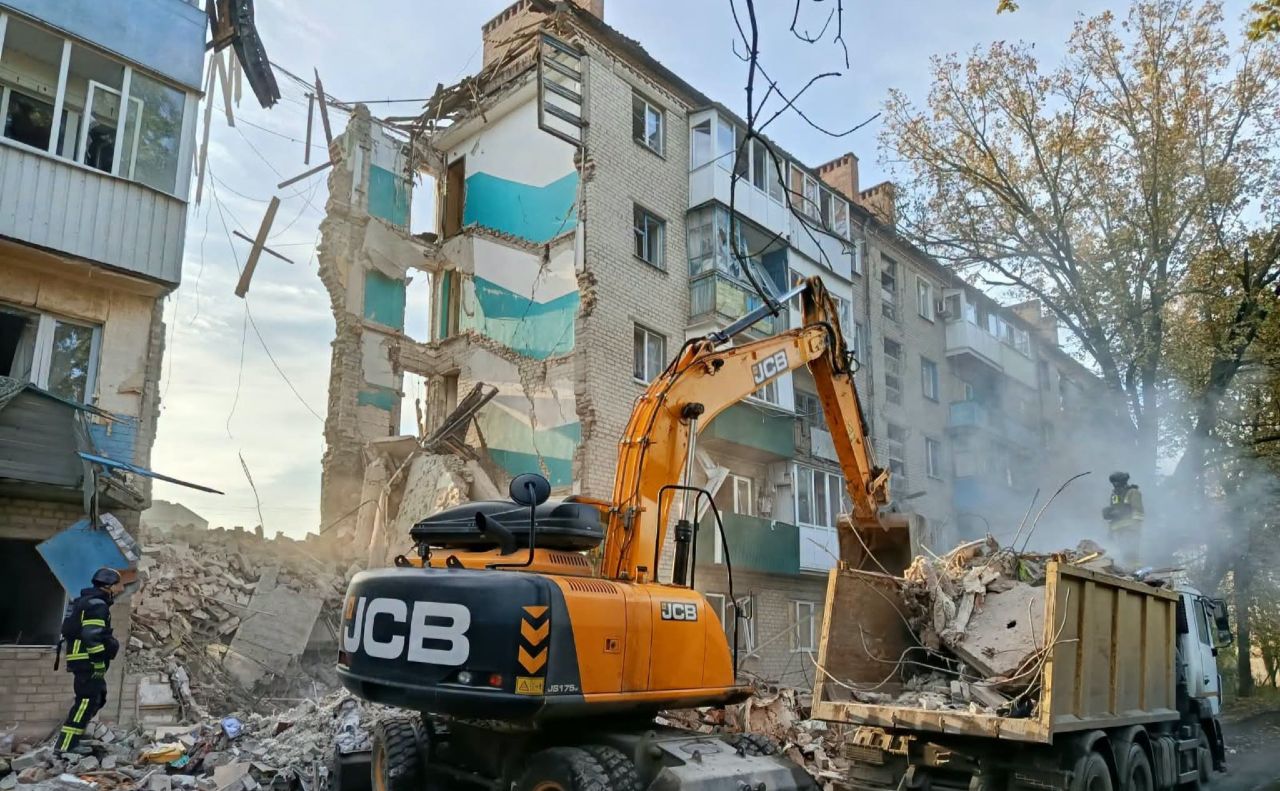 Завали розбирали п’ять днів. Фото: ДСНС Донеччини