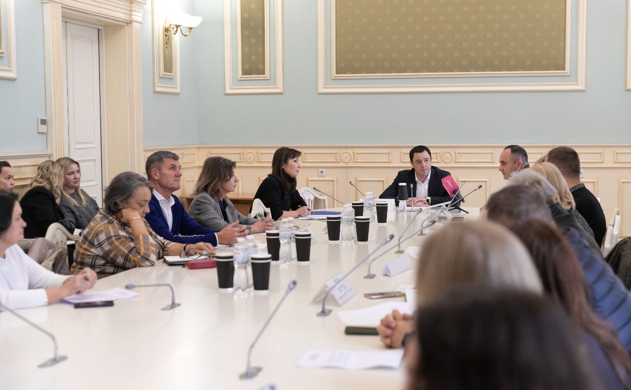Засідання Київської міської координаційної ради з питань протидії туберкульозу та ВІЛ-інфекції/СНІДу. Фото: КМДА